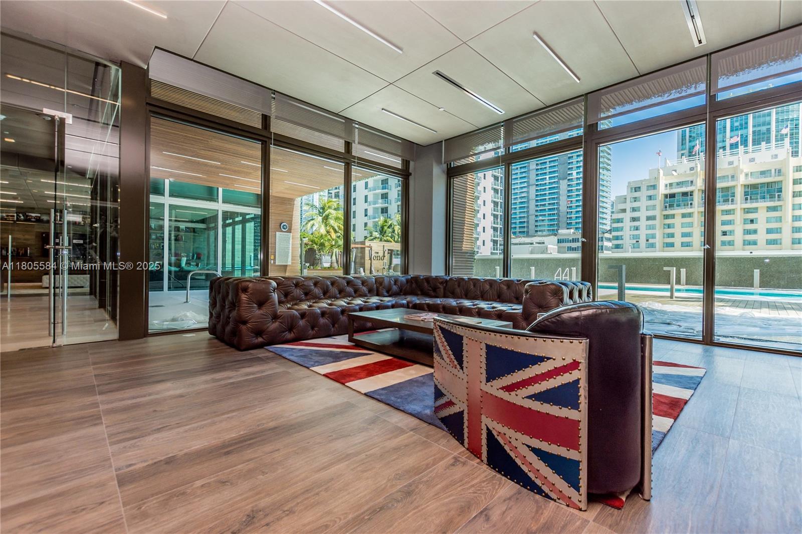 THE BOND (1080 BRICKELL) - Residential