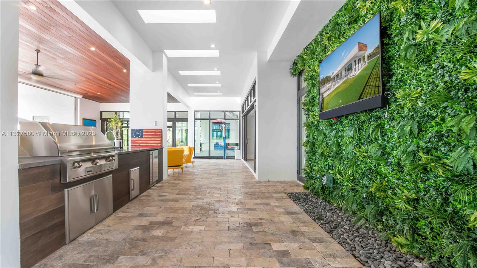 ESTATES OF SWAN LAKE - Residential