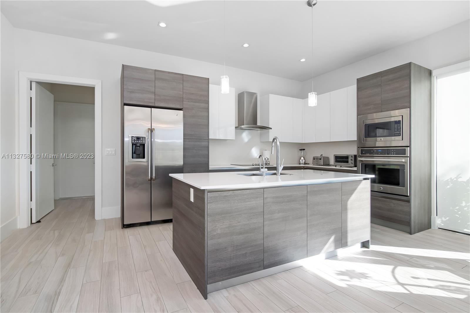 ESTATES OF SWAN LAKE - Residential