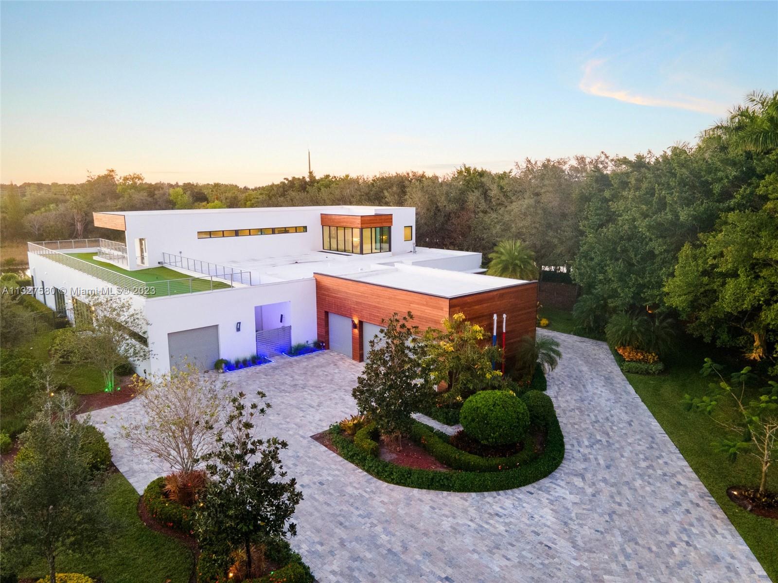 ESTATES OF SWAN LAKE - Residential