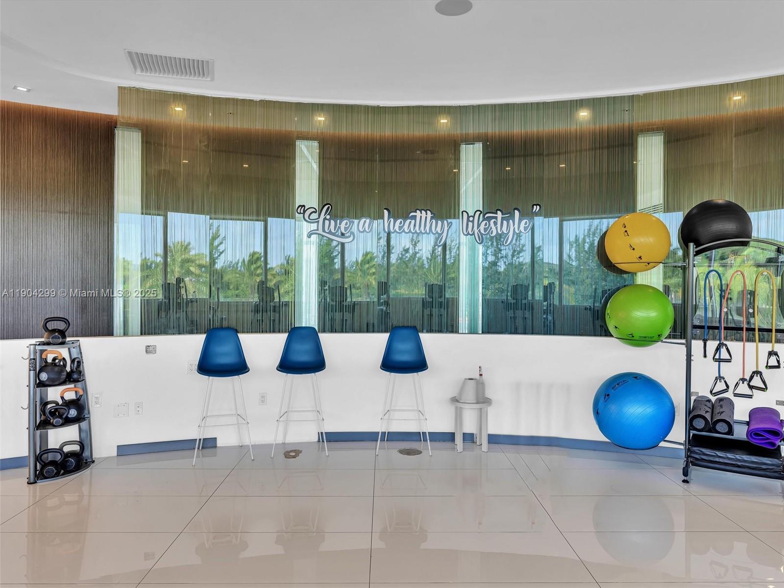 LANDMARK AT DORAL CONDO - Residential