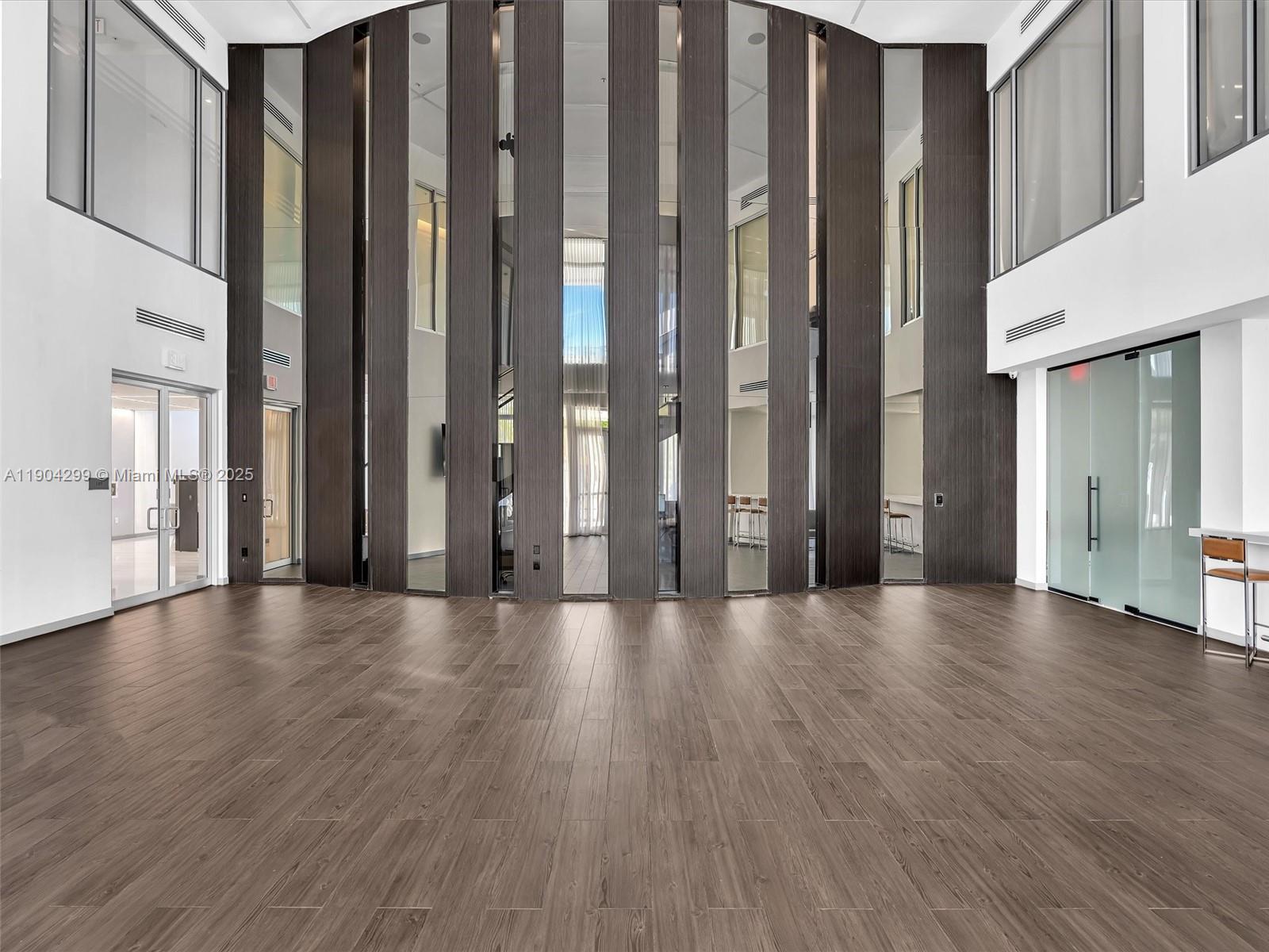 LANDMARK AT DORAL CONDO - Residential