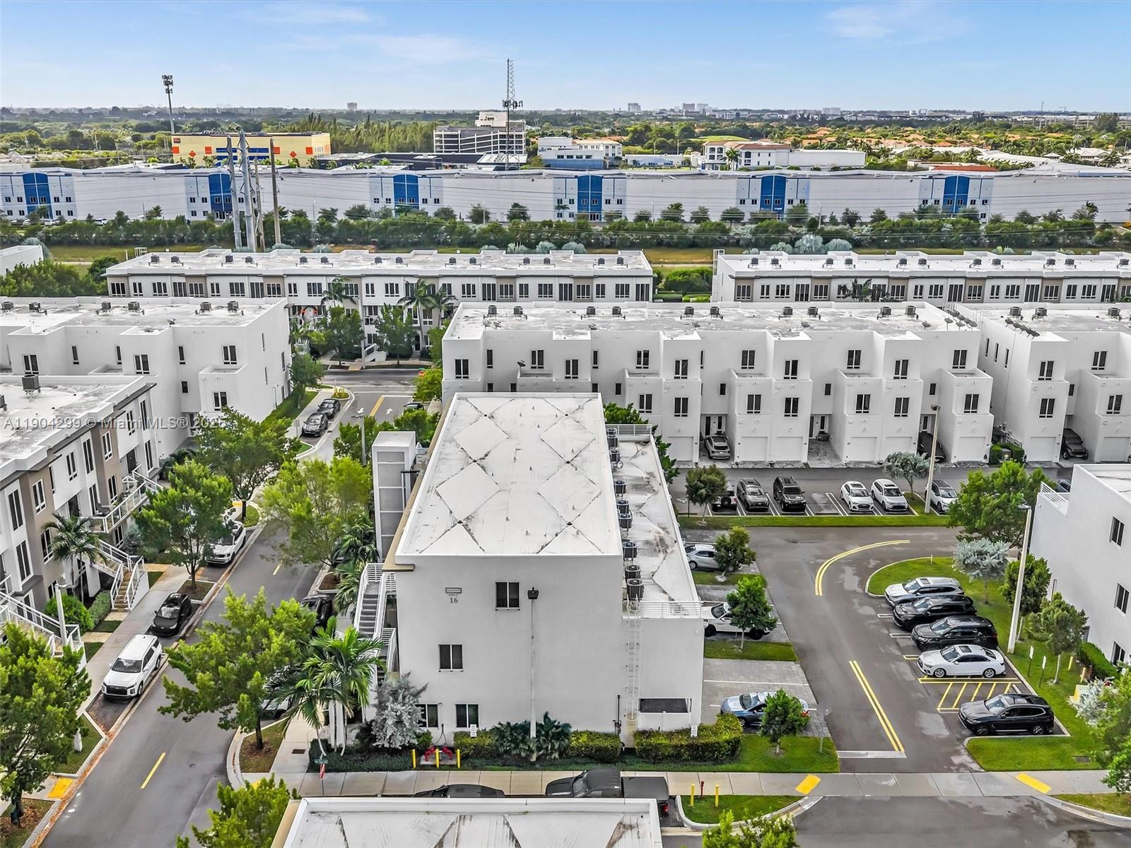 LANDMARK AT DORAL CONDO - Residential