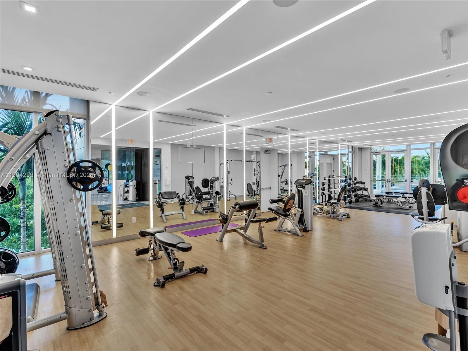 LANDMARK AT DORAL CONDO - Residential