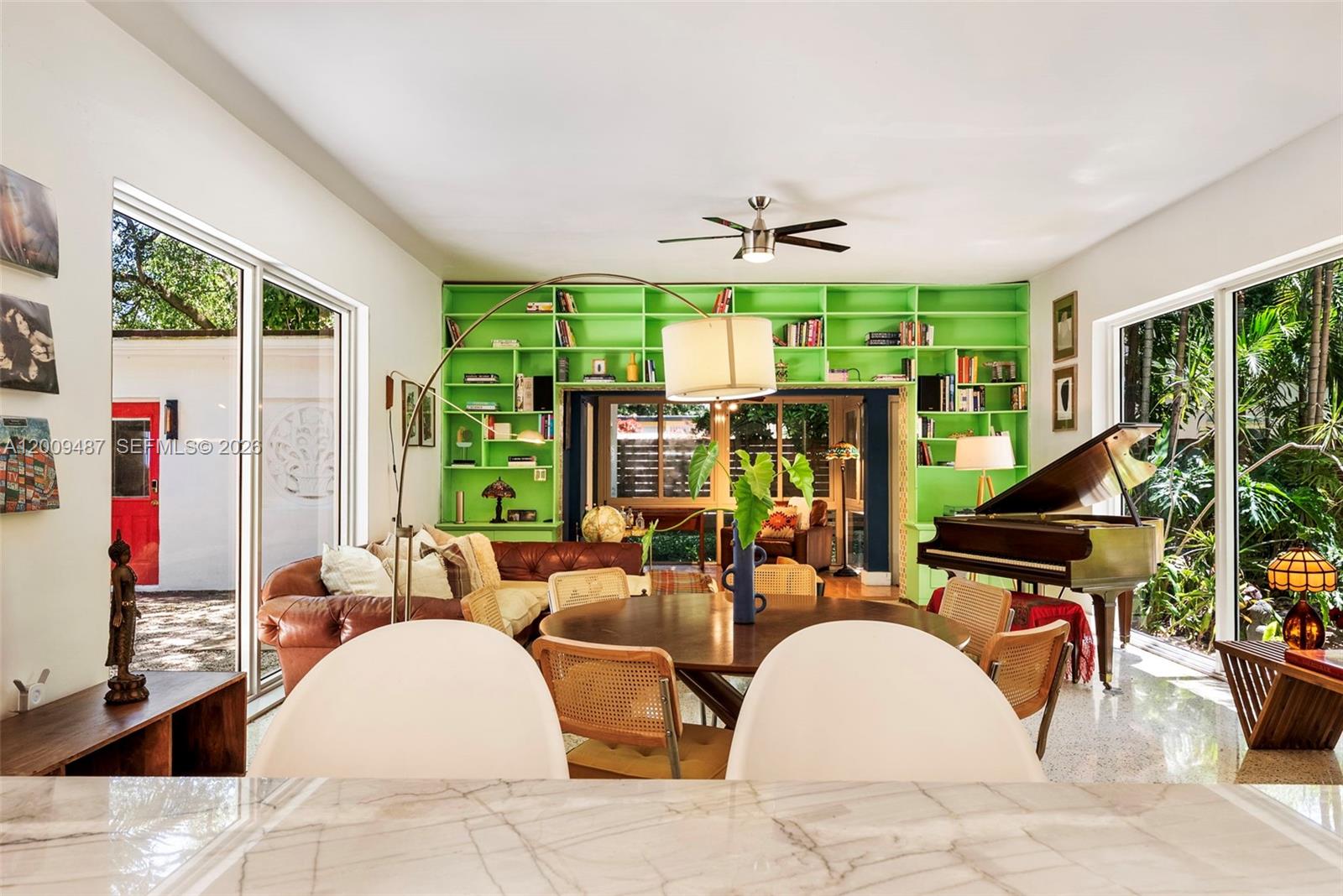 SHERWOOD FOREST - Residential