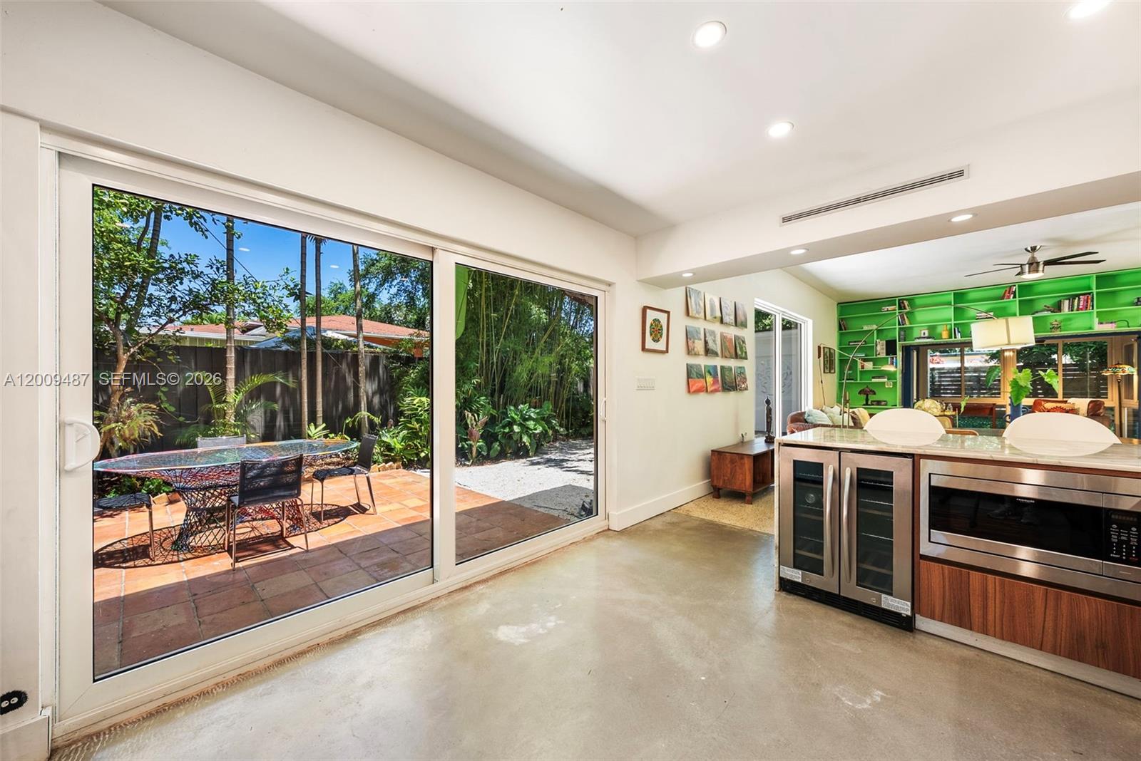 SHERWOOD FOREST - Residential