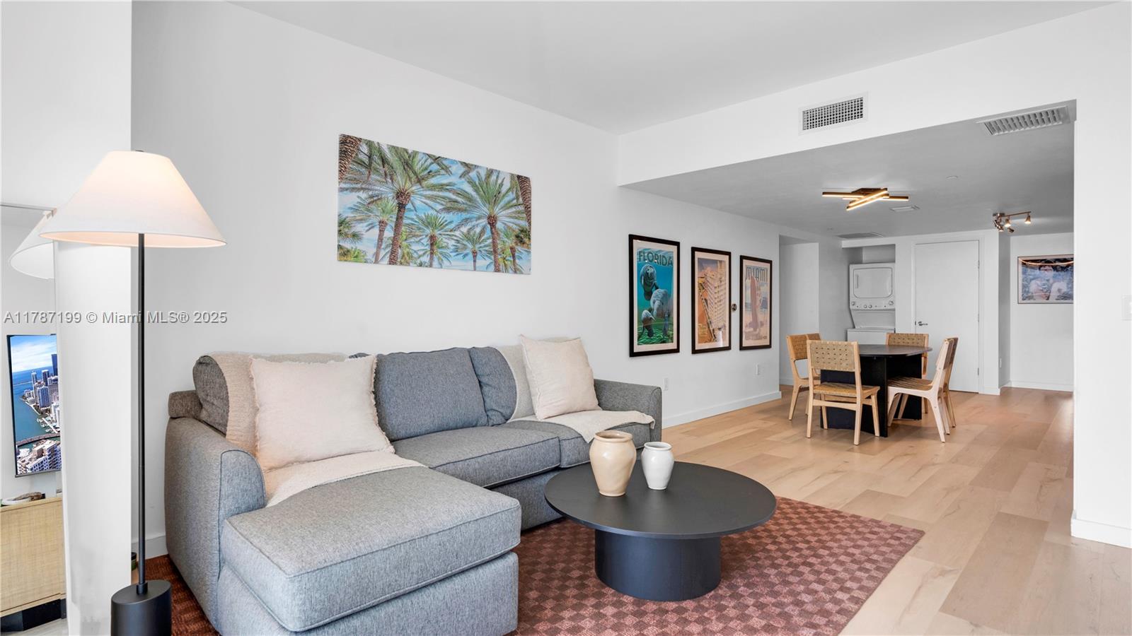 ICON BRICKELL CONDO NO 3 - Residential Lease