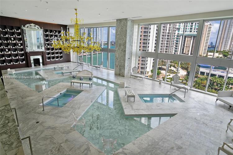 ICON BRICKELL CONDO NO 3 - Residential Lease