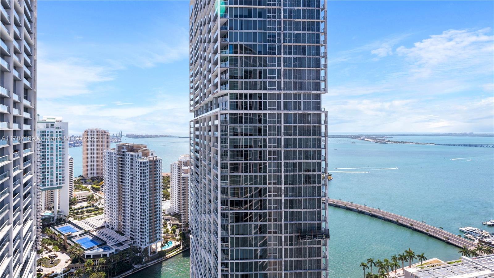 ICON BRICKELL CONDO NO 3 - Residential Lease