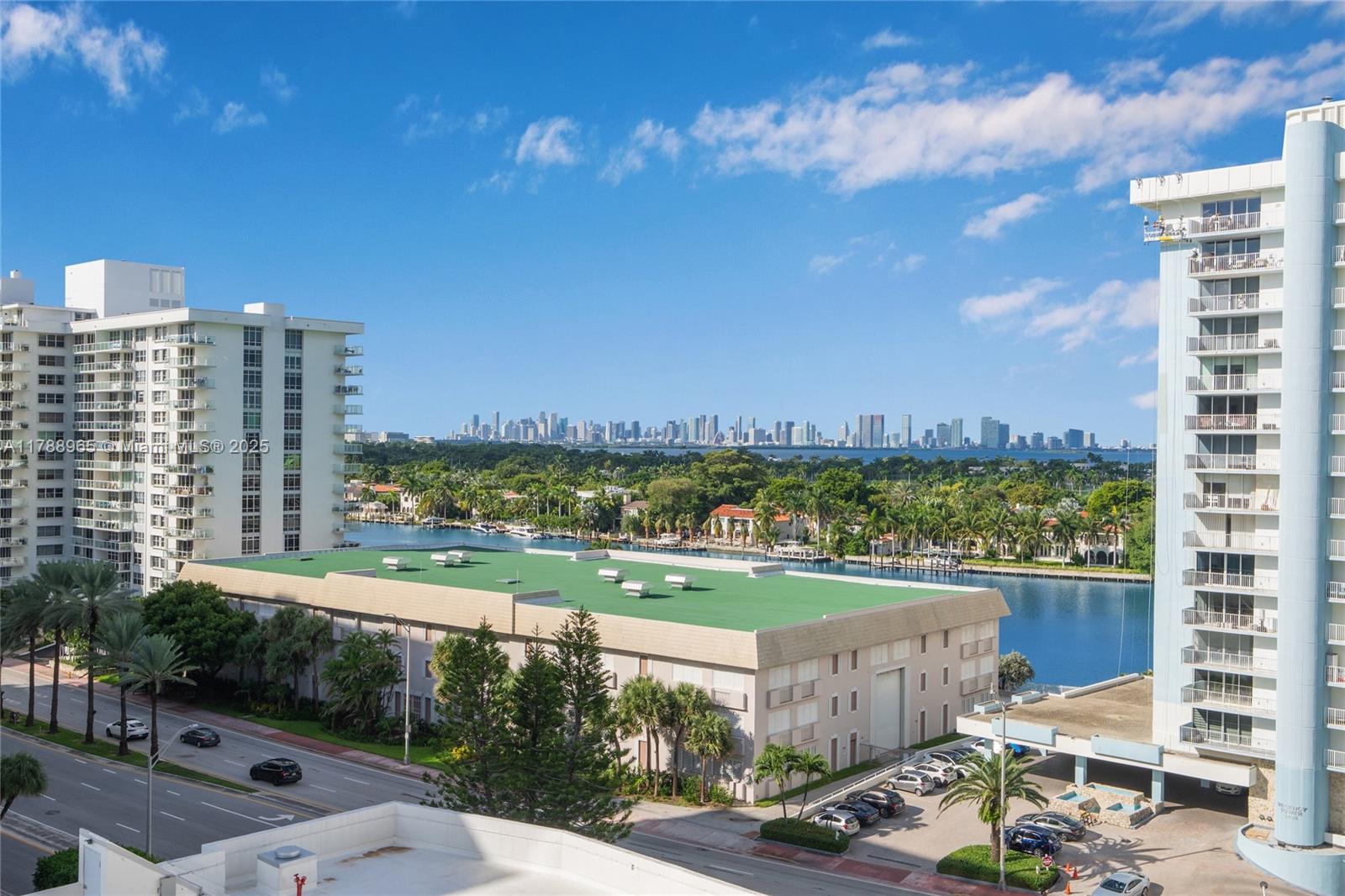 MEI CONDO - Residential