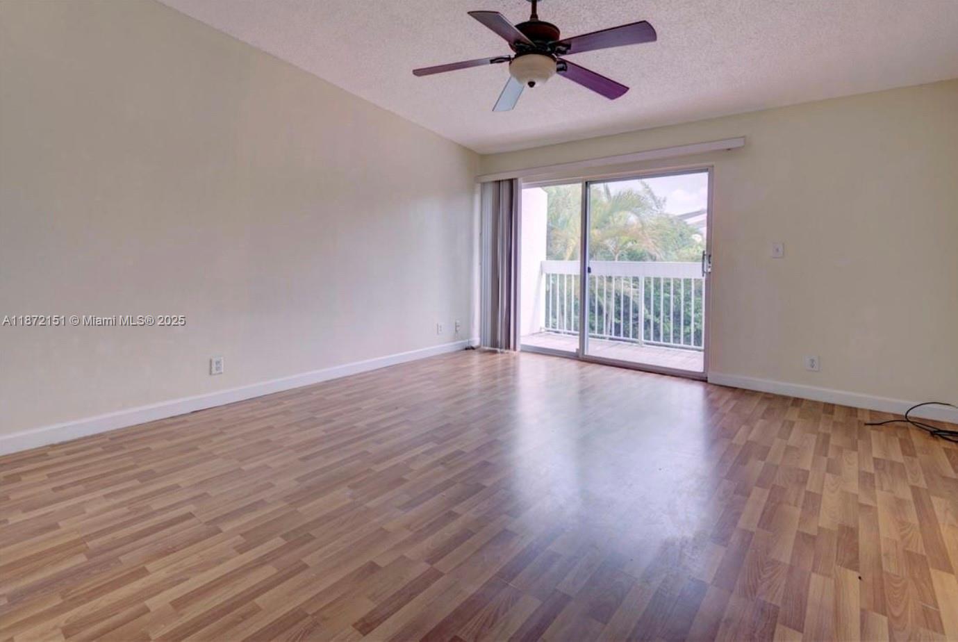 WOODLAKE SHORES - Residential Lease