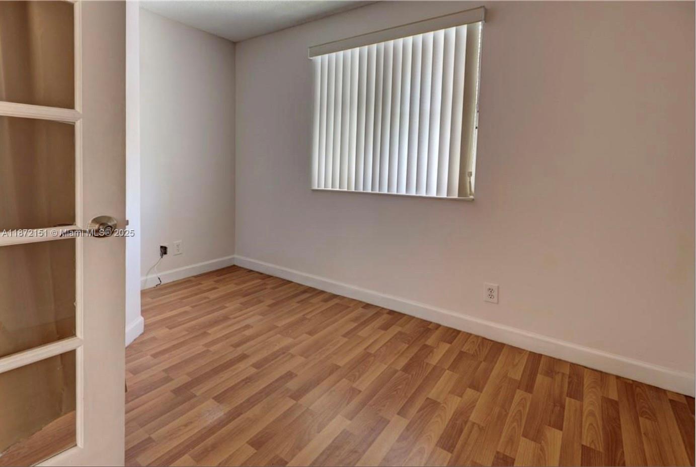 WOODLAKE SHORES - Residential Lease