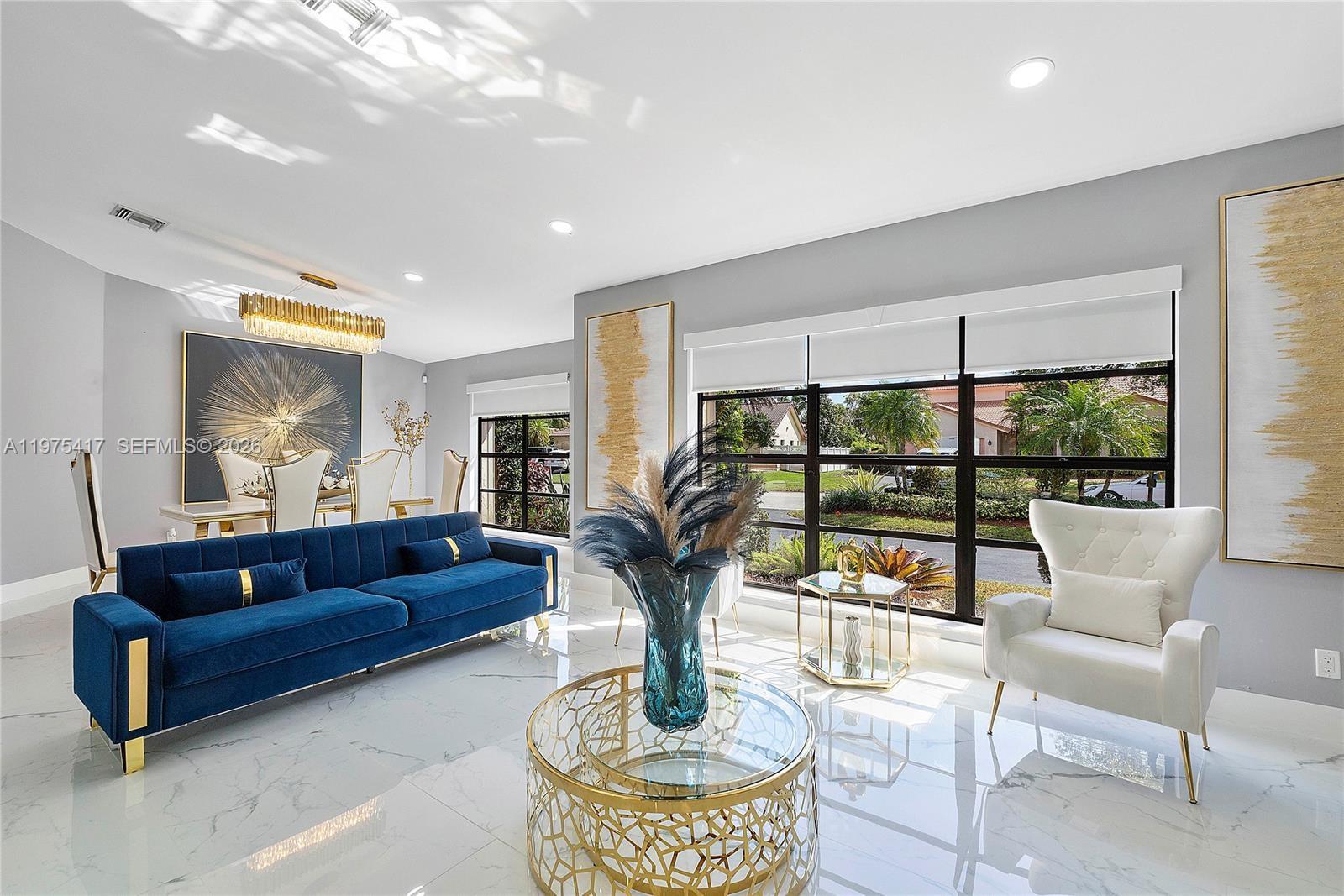 PINE RIDGE - Residential