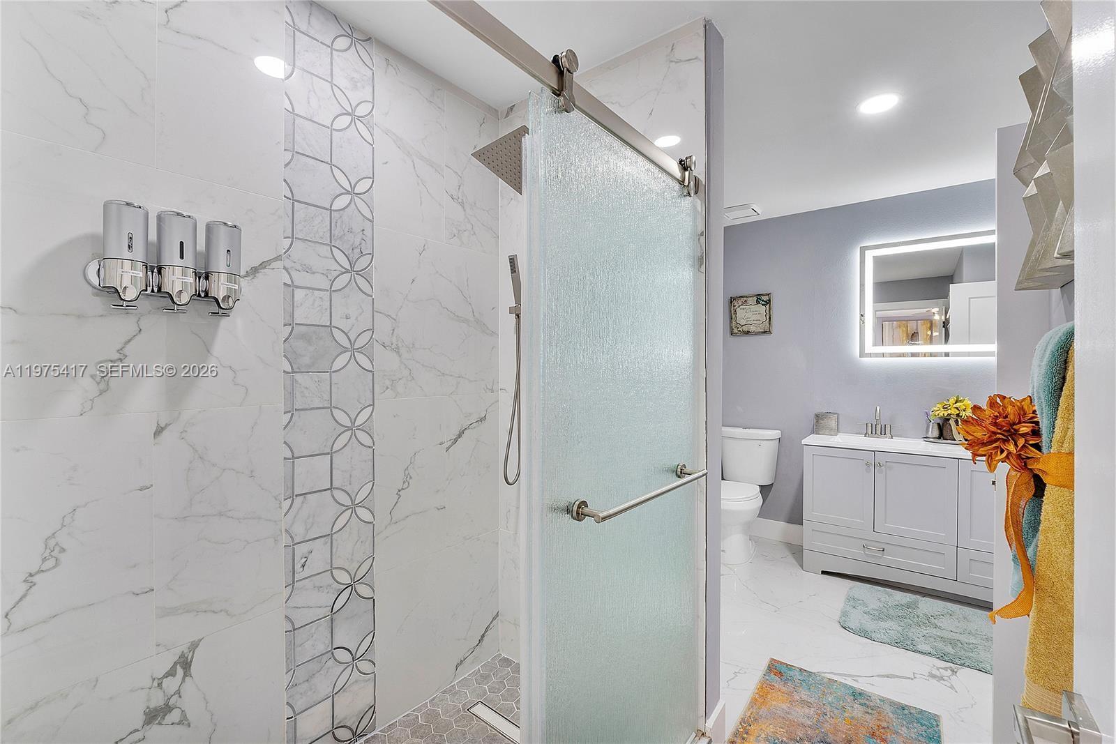 PINE RIDGE - Residential