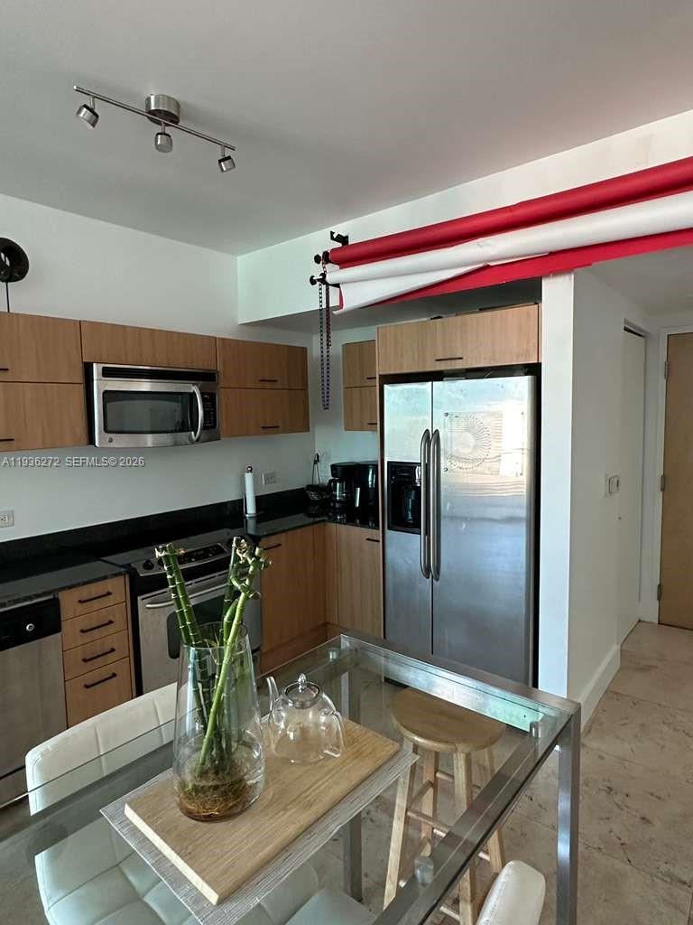 WIND CONDO - Residential