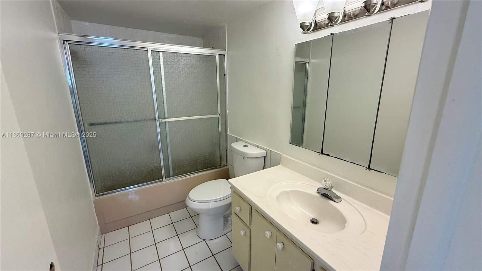 FIFTH HORIZONS CONDO - Residential