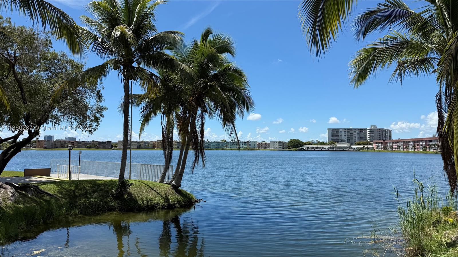 FIFTH HORIZONS CONDO - Residential