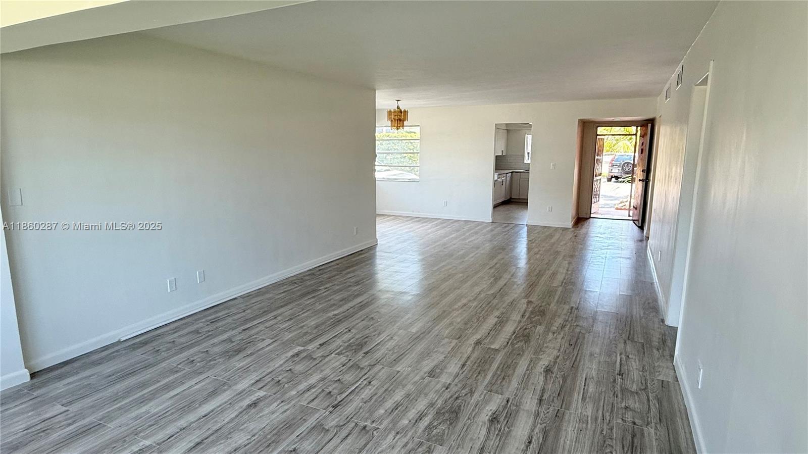 FIFTH HORIZONS CONDO - Residential