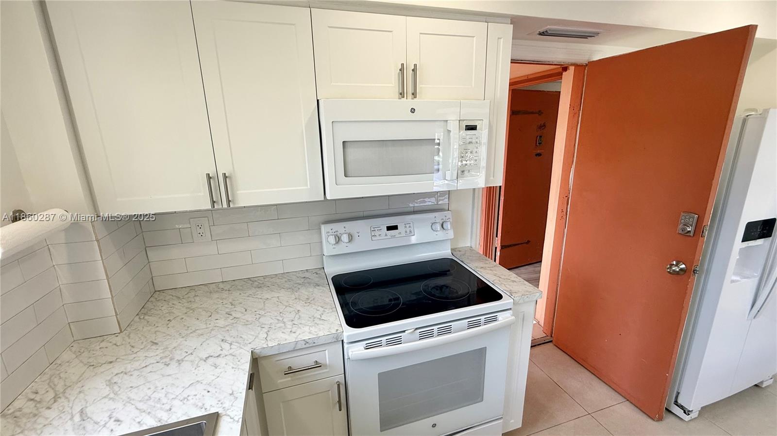 FIFTH HORIZONS CONDO - Residential