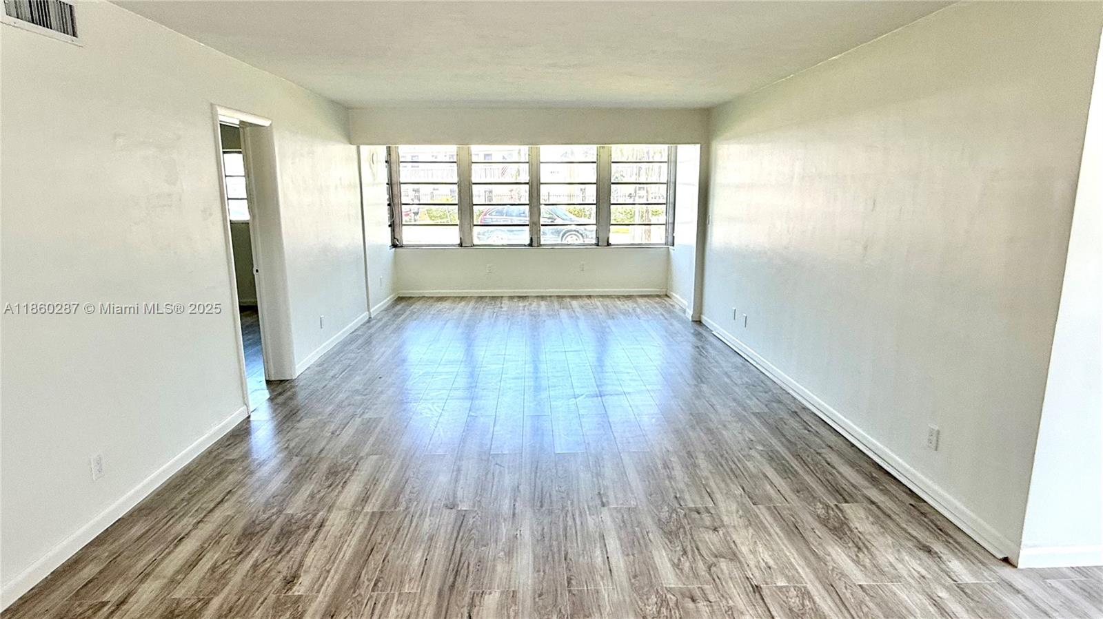 FIFTH HORIZONS CONDO - Residential