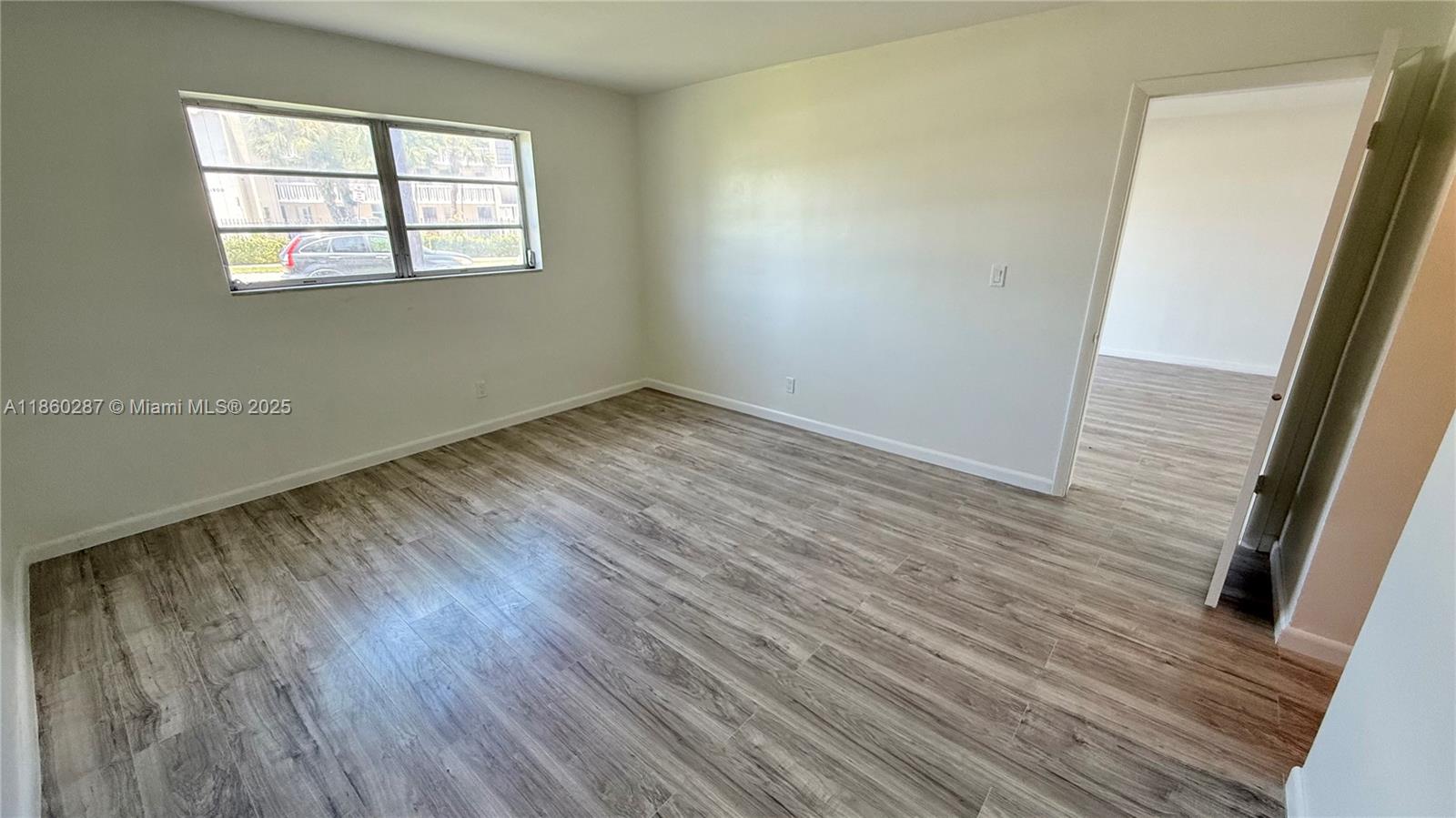 FIFTH HORIZONS CONDO - Residential