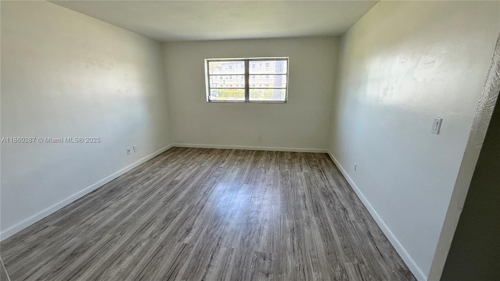 FIFTH HORIZONS CONDO - Residential