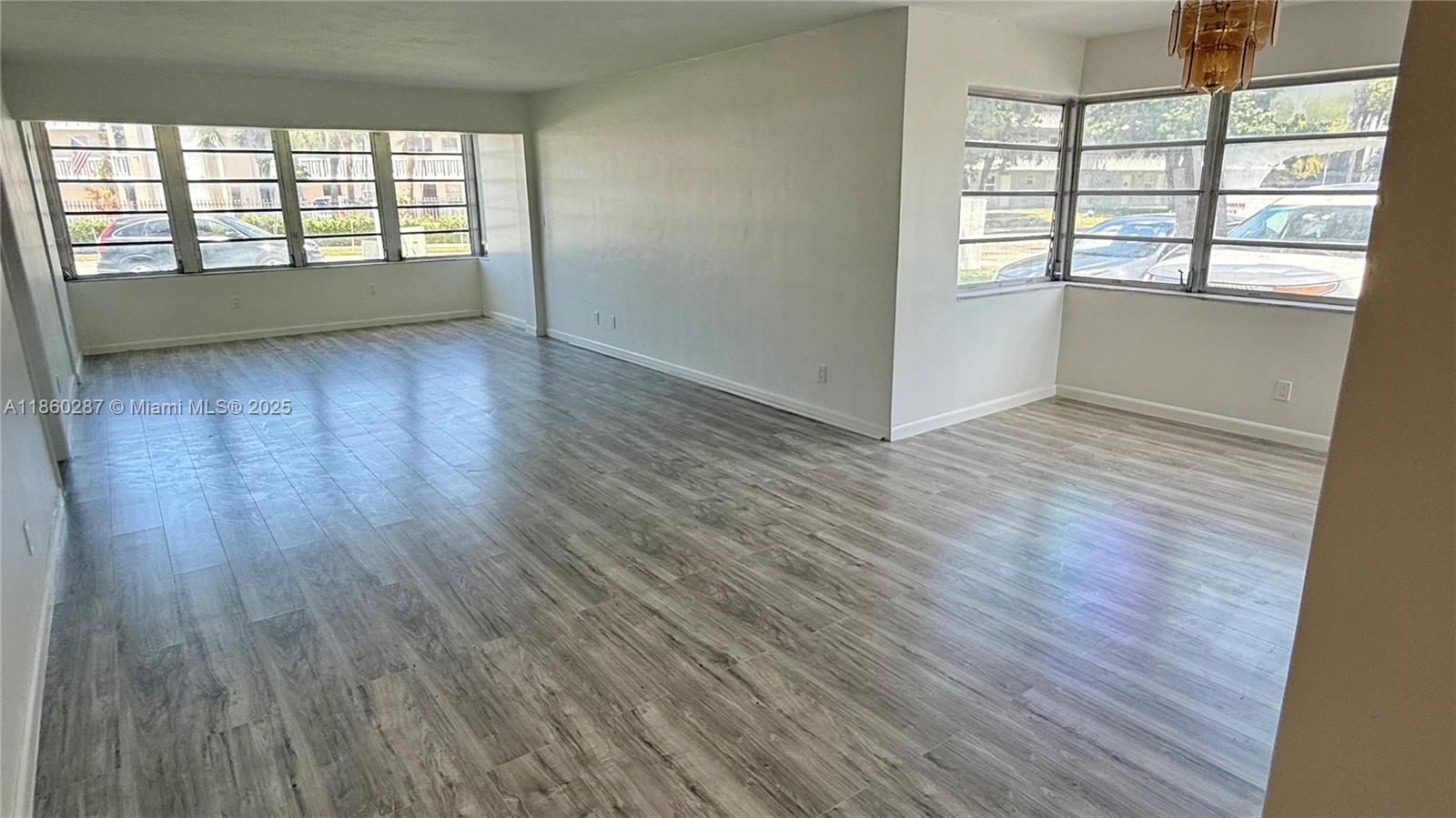 FIFTH HORIZONS CONDO - Residential