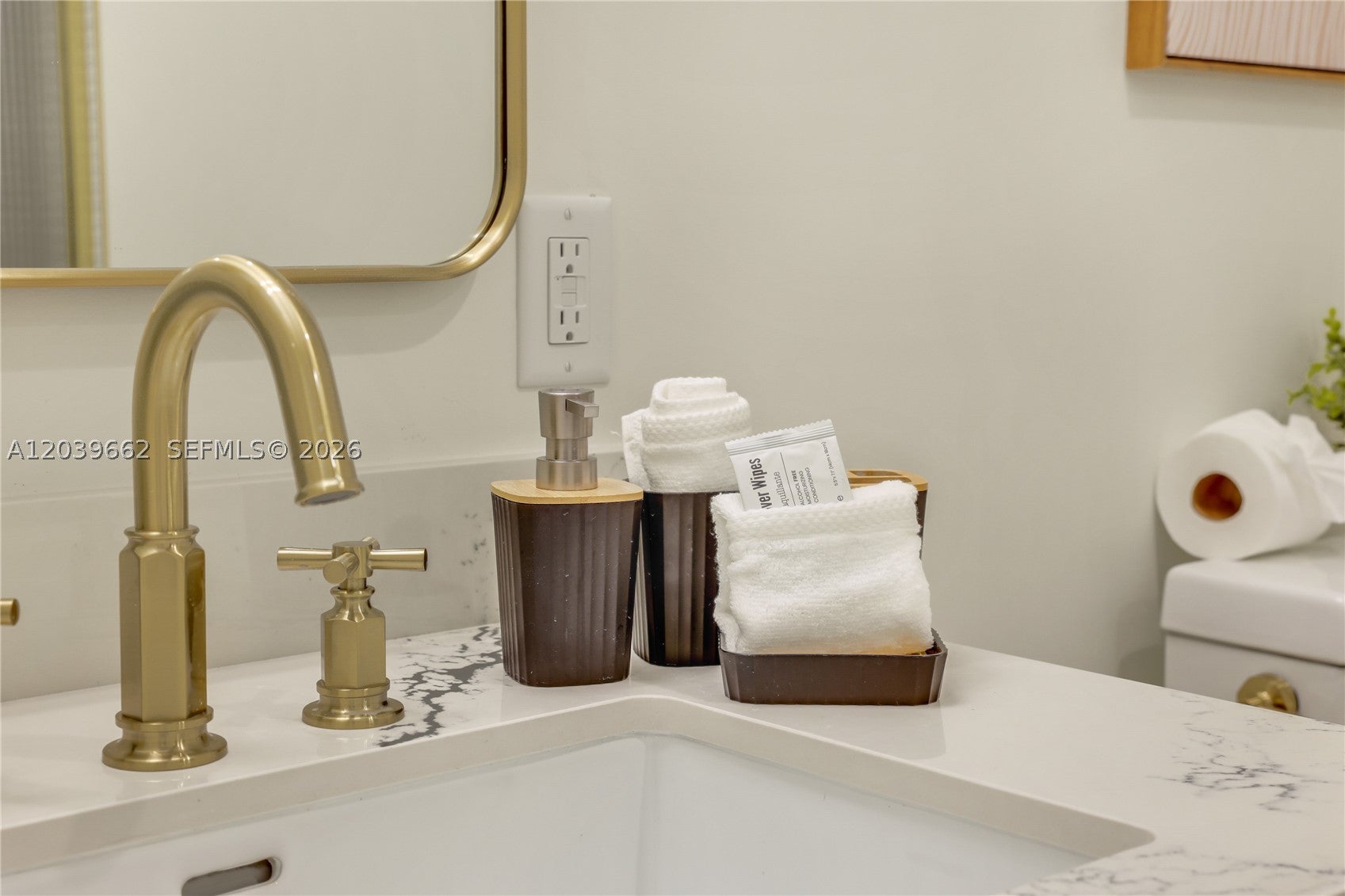 View photos, virtual tours, details... 2700 NW 2nd Avenue 244