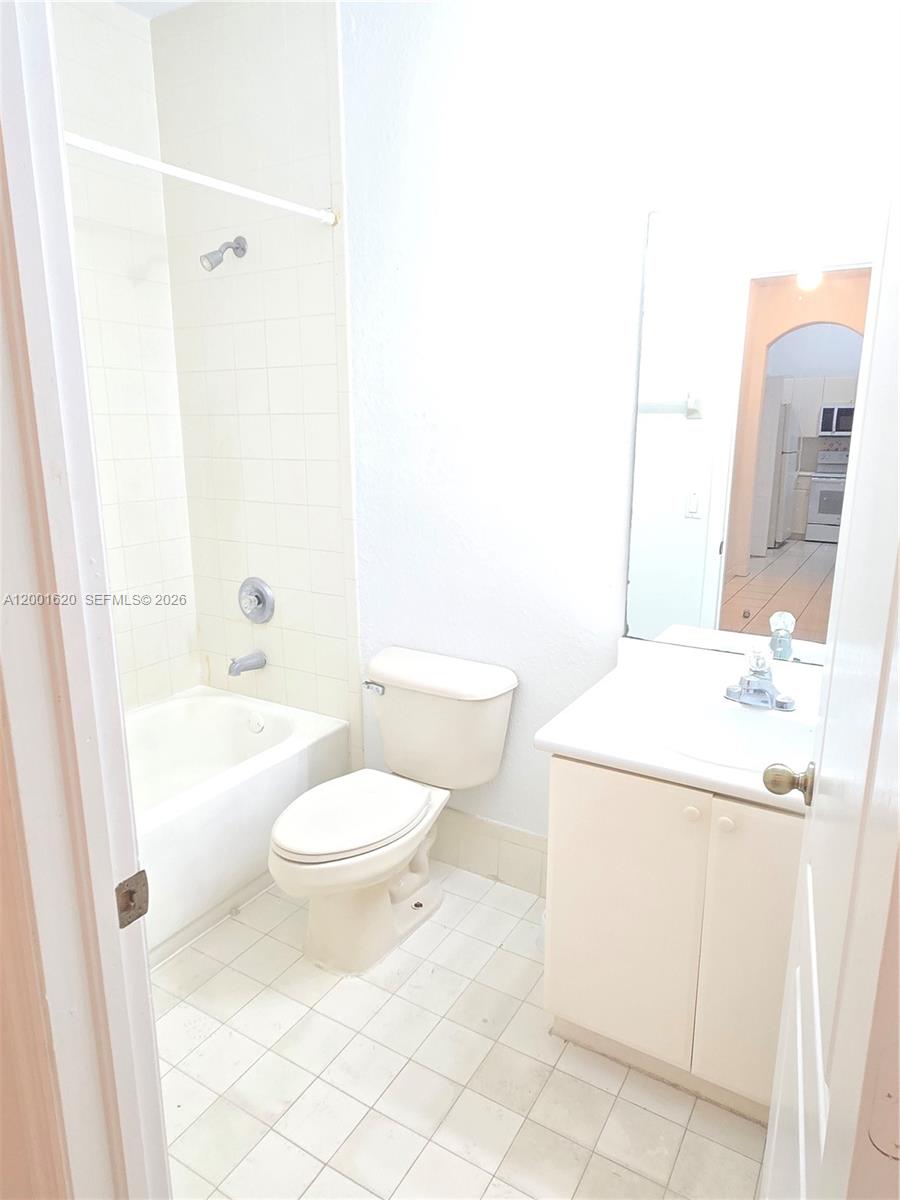 SHOMA CONDO AT KEYSCOVE C - Residential Lease