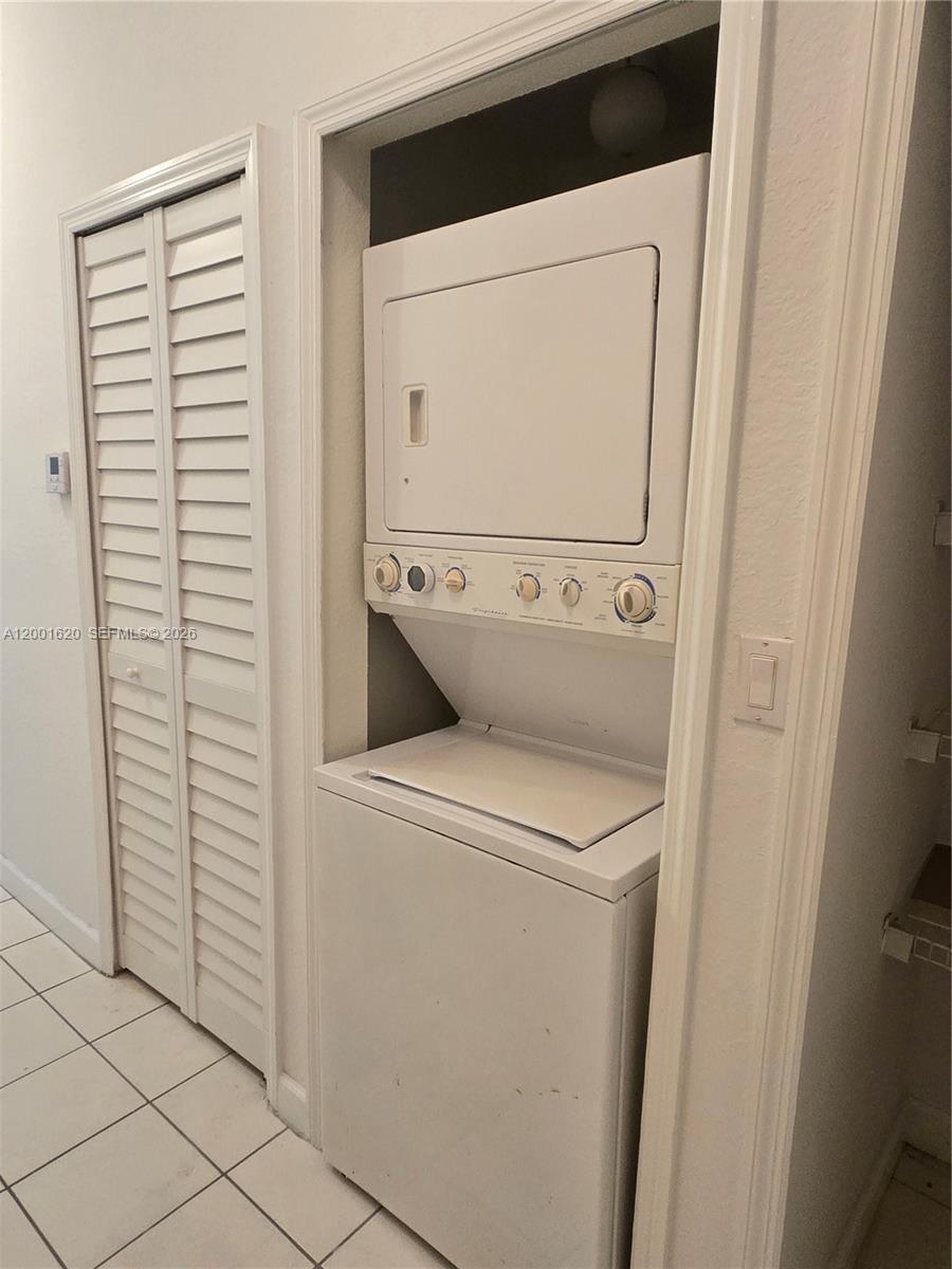 SHOMA CONDO AT KEYSCOVE C - Residential Lease