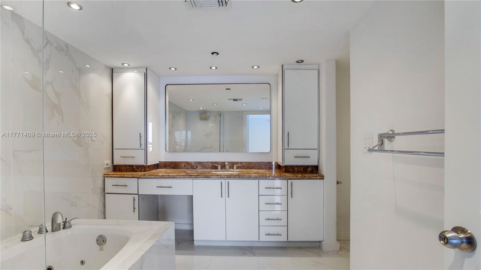 TURNBERRY ISLE CONDO - Residential