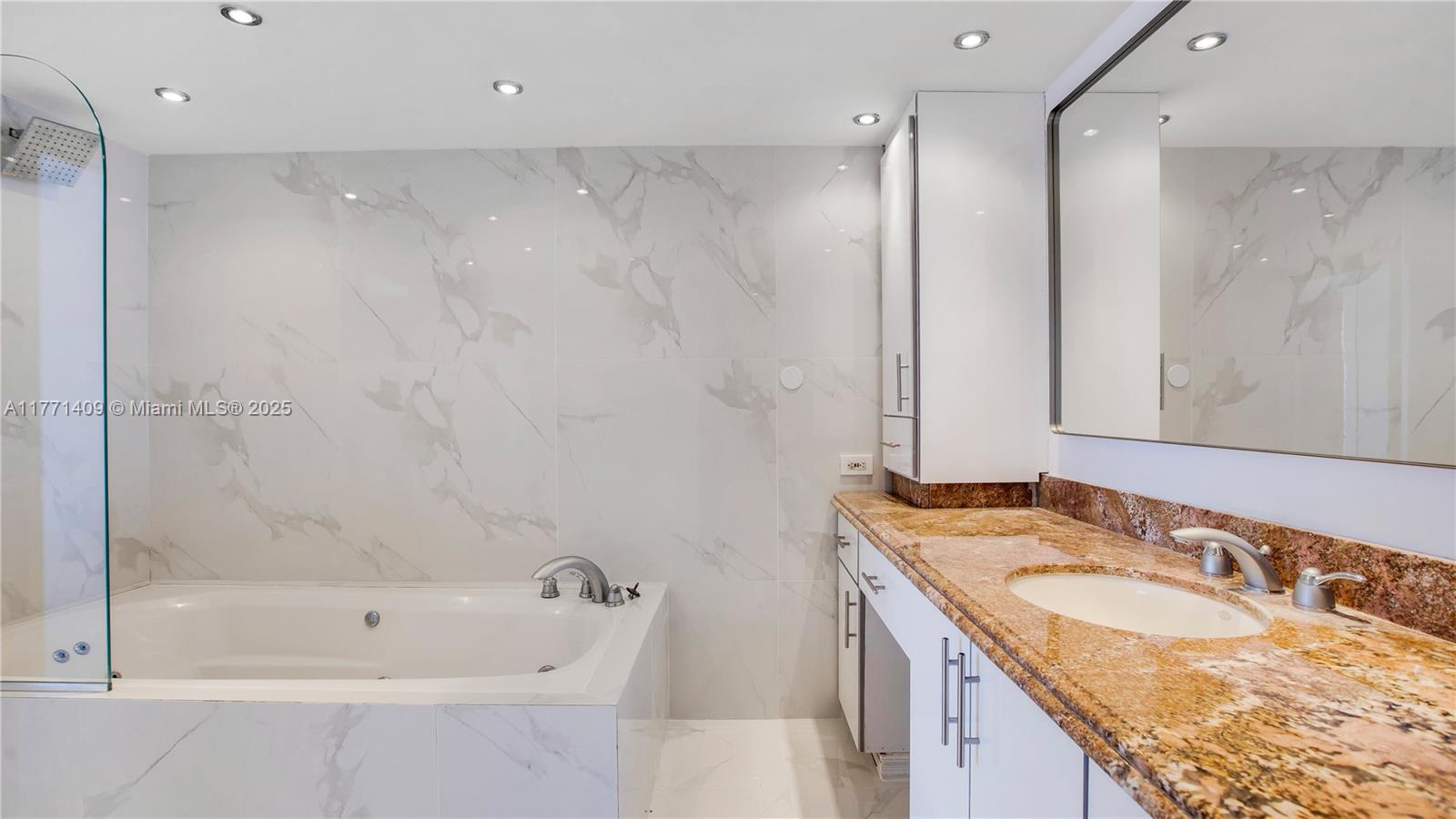 TURNBERRY ISLE CONDO - Residential