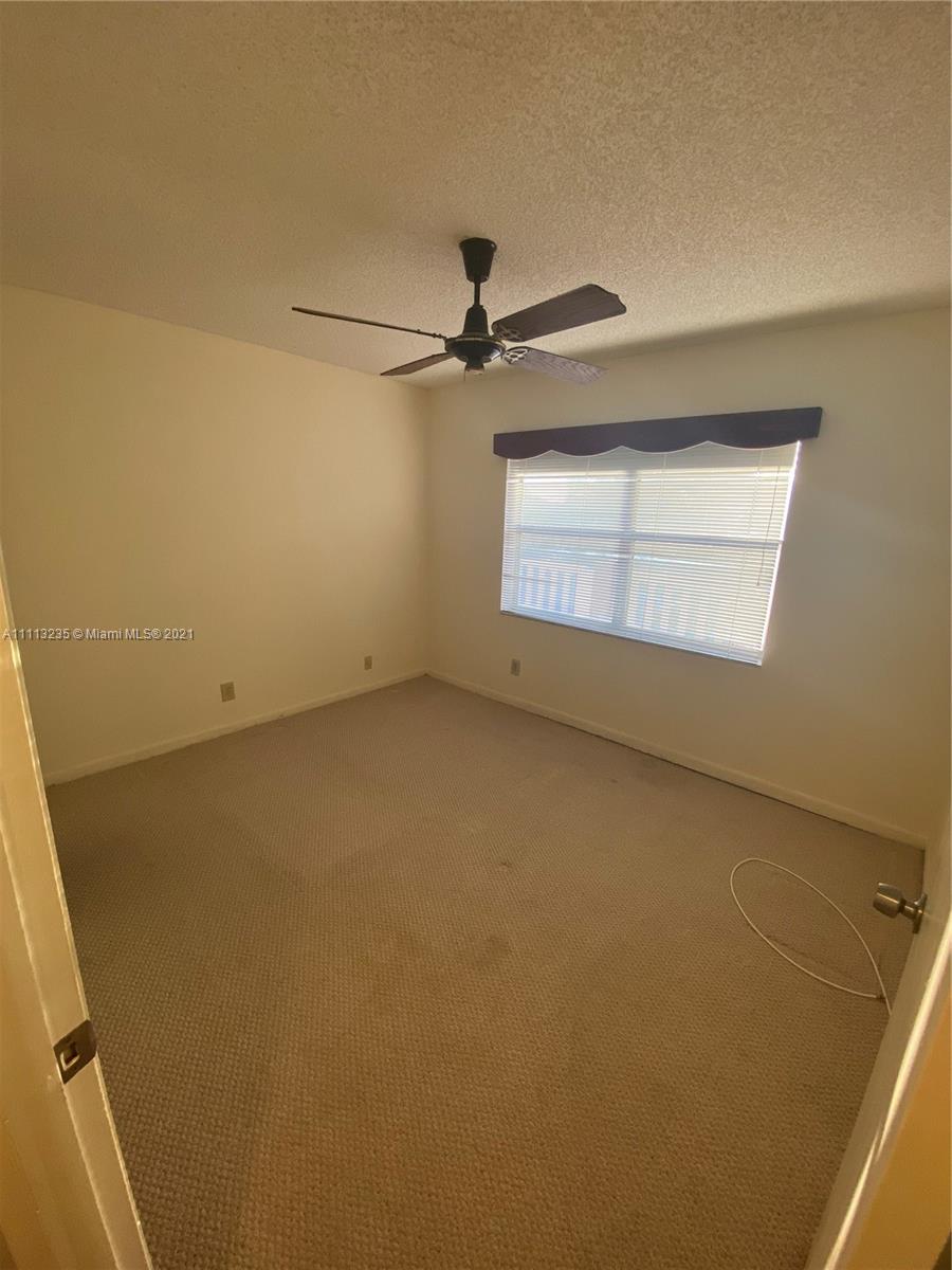 SUNRISE LAKES 120 CONDO - Residential