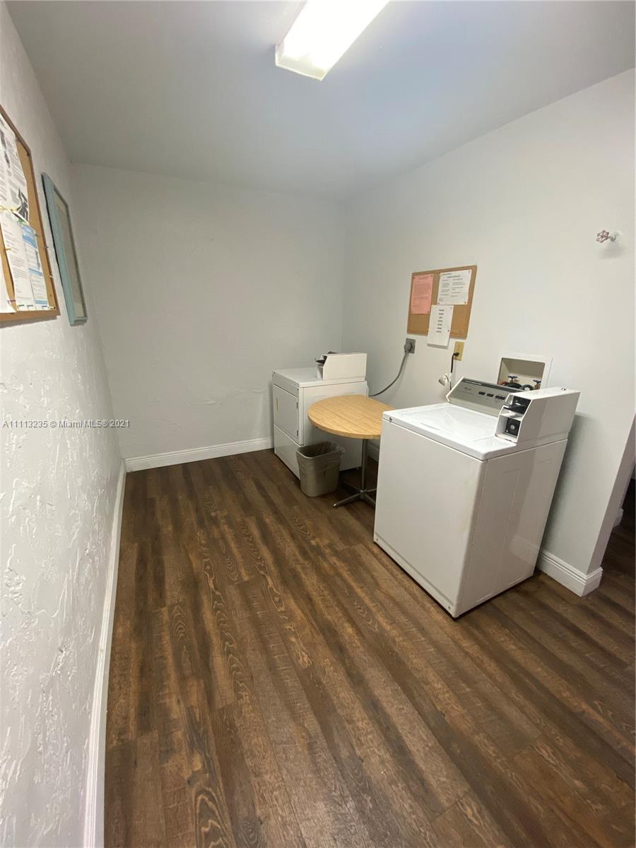 SUNRISE LAKES 120 CONDO - Residential