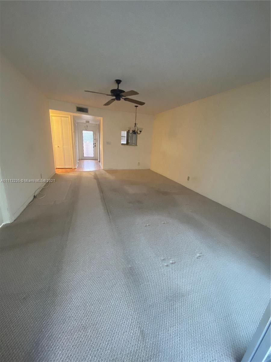 SUNRISE LAKES 120 CONDO - Residential