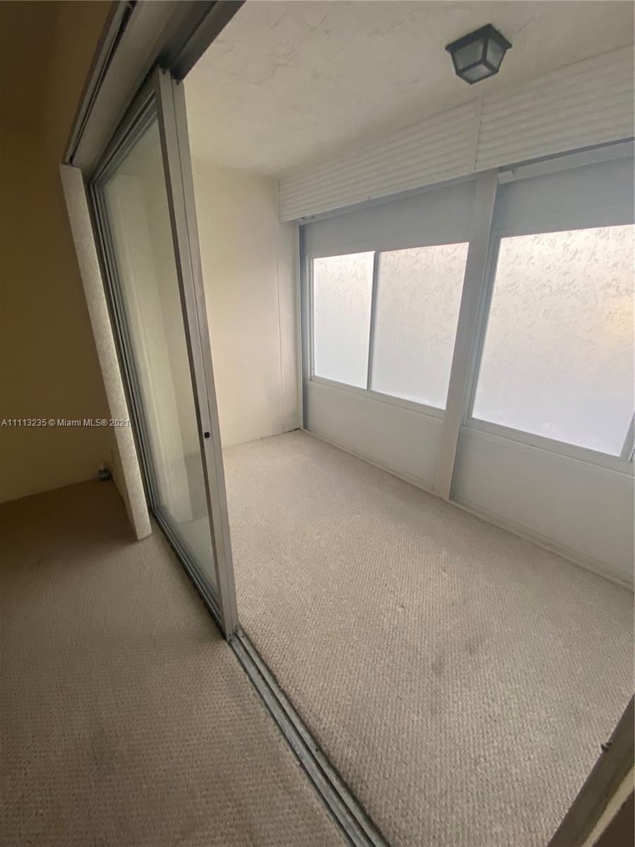 SUNRISE LAKES 120 CONDO - Residential