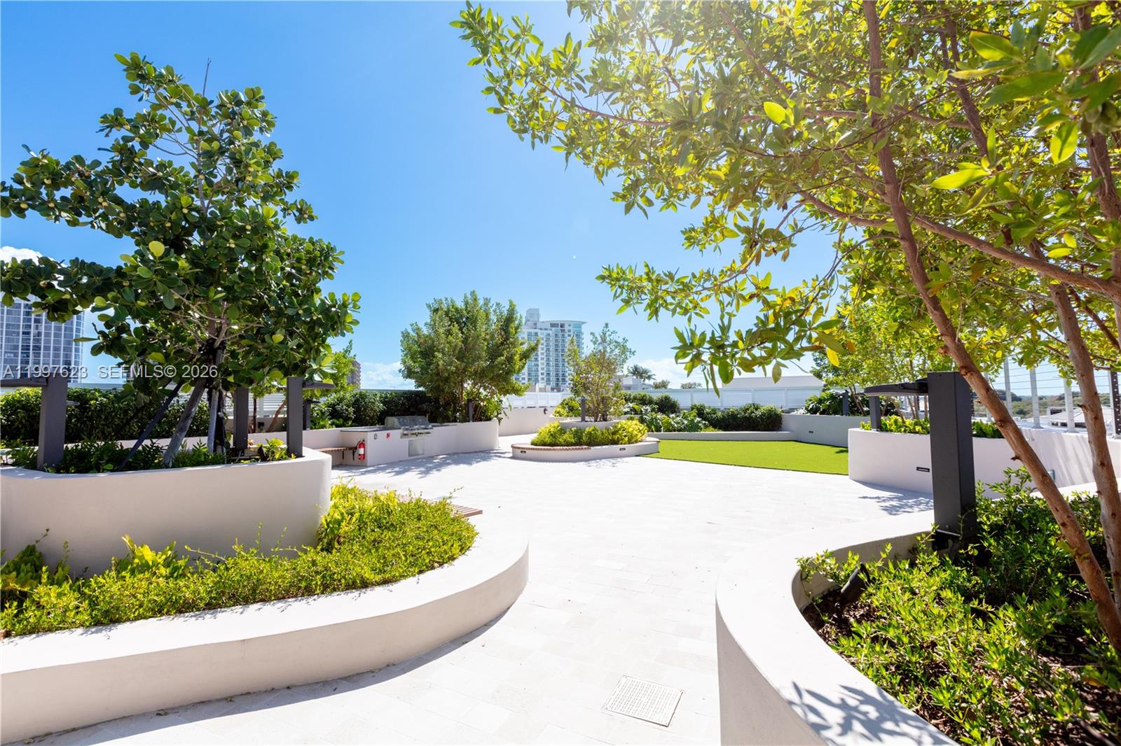 Arbor Coconut Grove - Residential