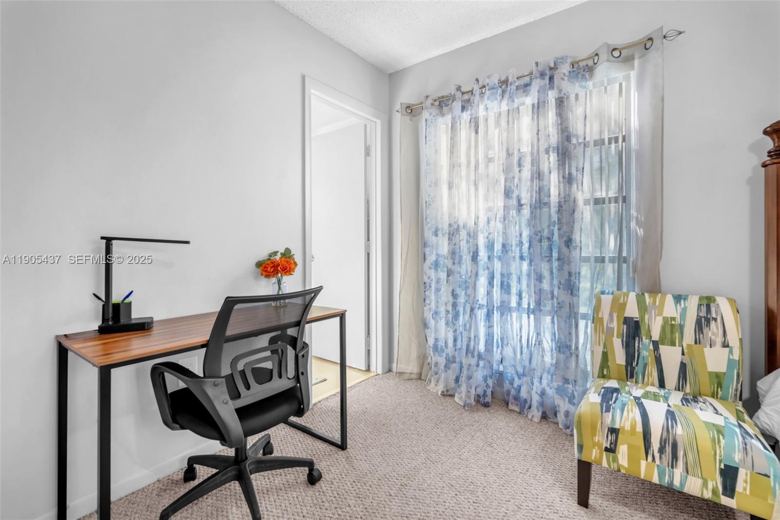 INVERWOOD CONDO - Residential