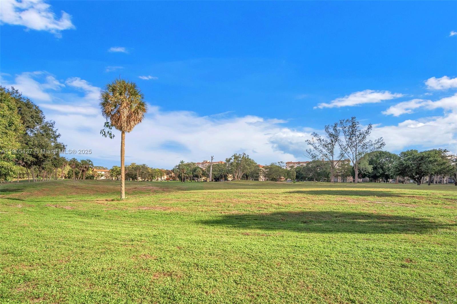 INVERWOOD CONDO - Residential