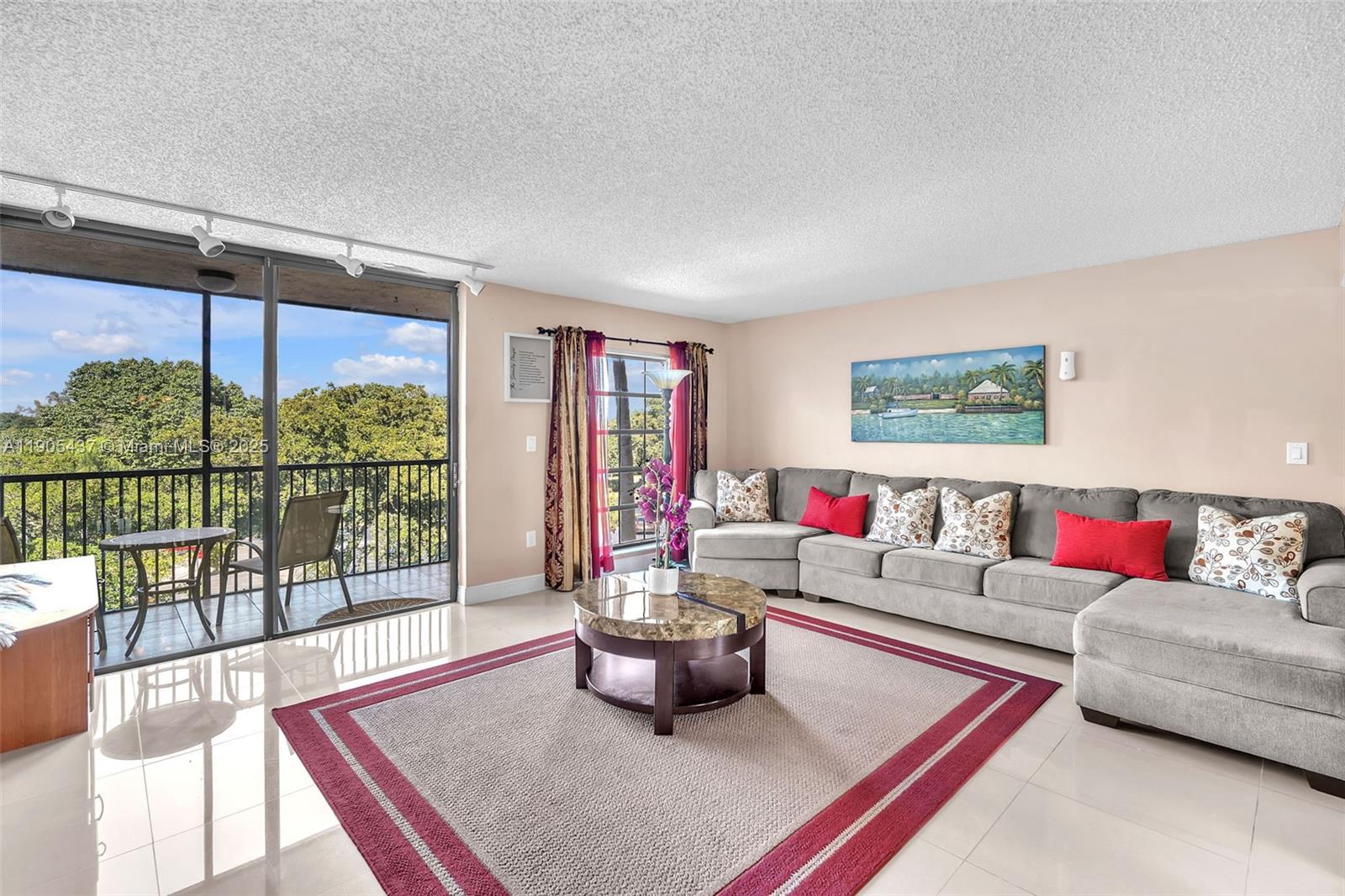 View photos, virtual tours, details... 5570 NW 44th St 401A