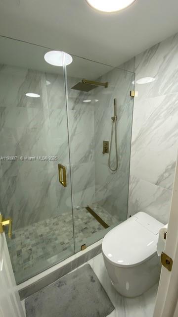 PARK PLACE CONDOMINIUM - Residential Lease