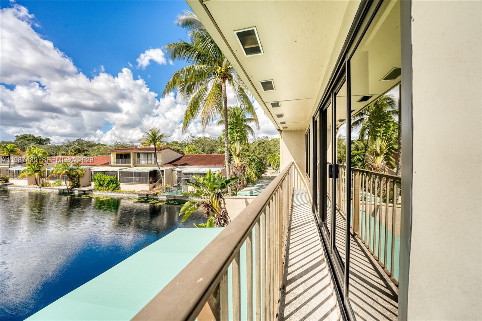 MIAMI LAKES - LAKE SANDRA - Residential Lease