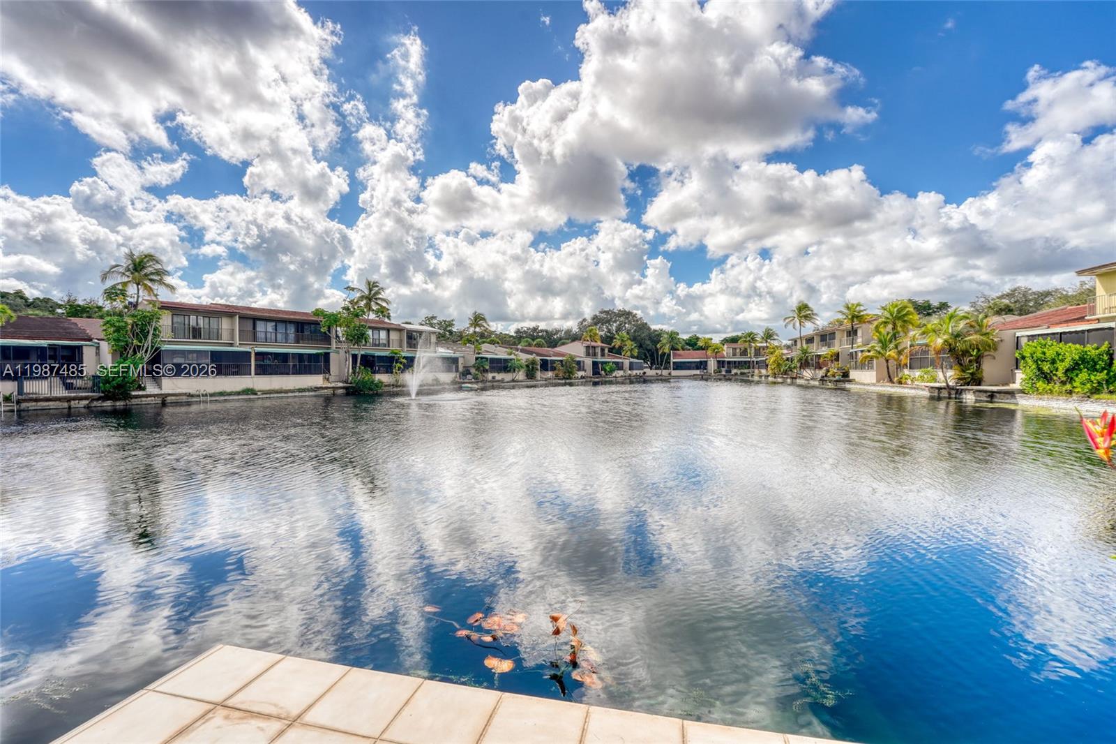 MIAMI LAKES - LAKE SANDRA - Residential Lease