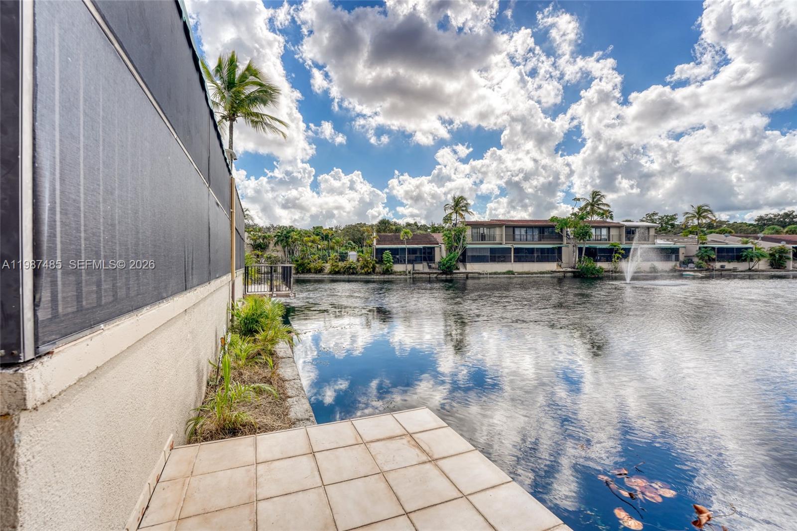 MIAMI LAKES - LAKE SANDRA - Residential Lease