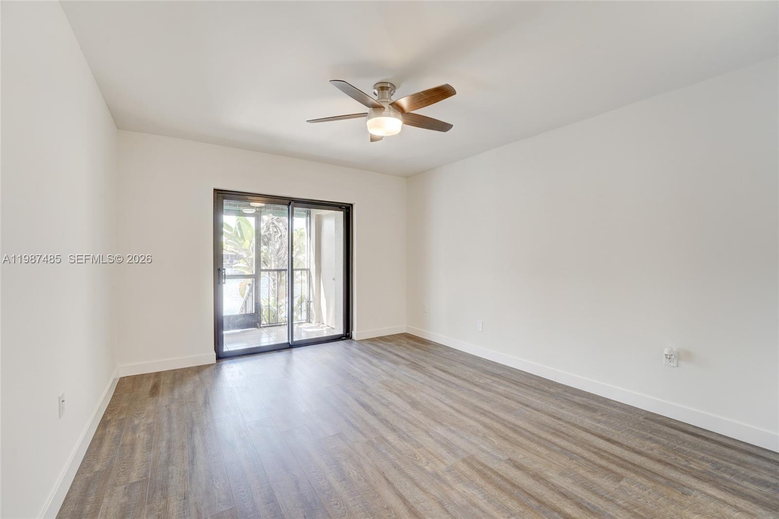 MIAMI LAKES - LAKE SANDRA - Residential Lease