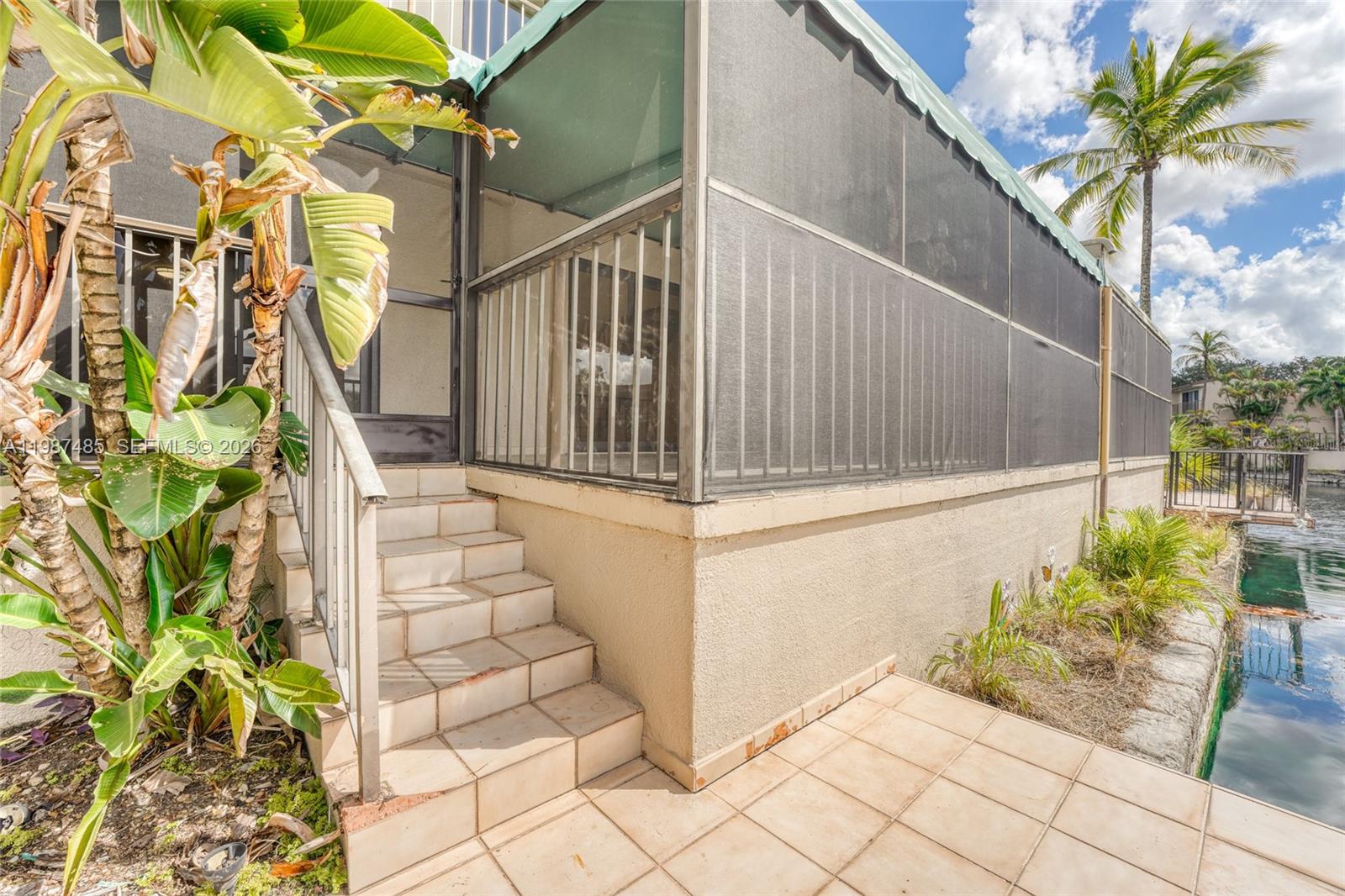 MIAMI LAKES - LAKE SANDRA - Residential Lease