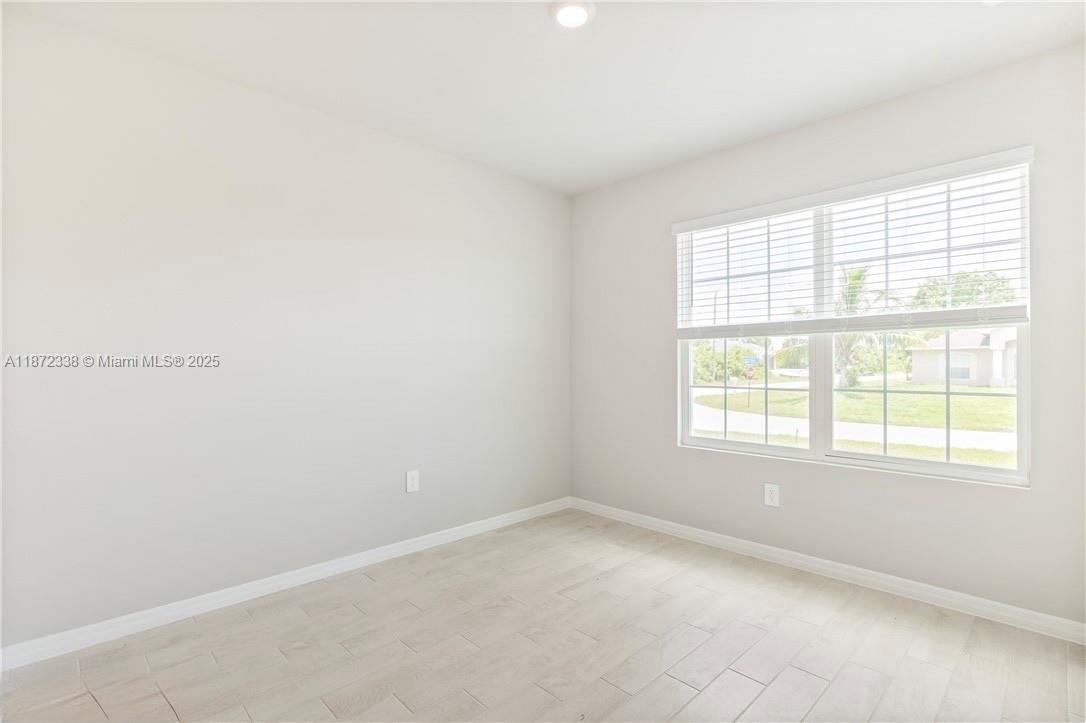 PORT LABELLE - Residential Lease