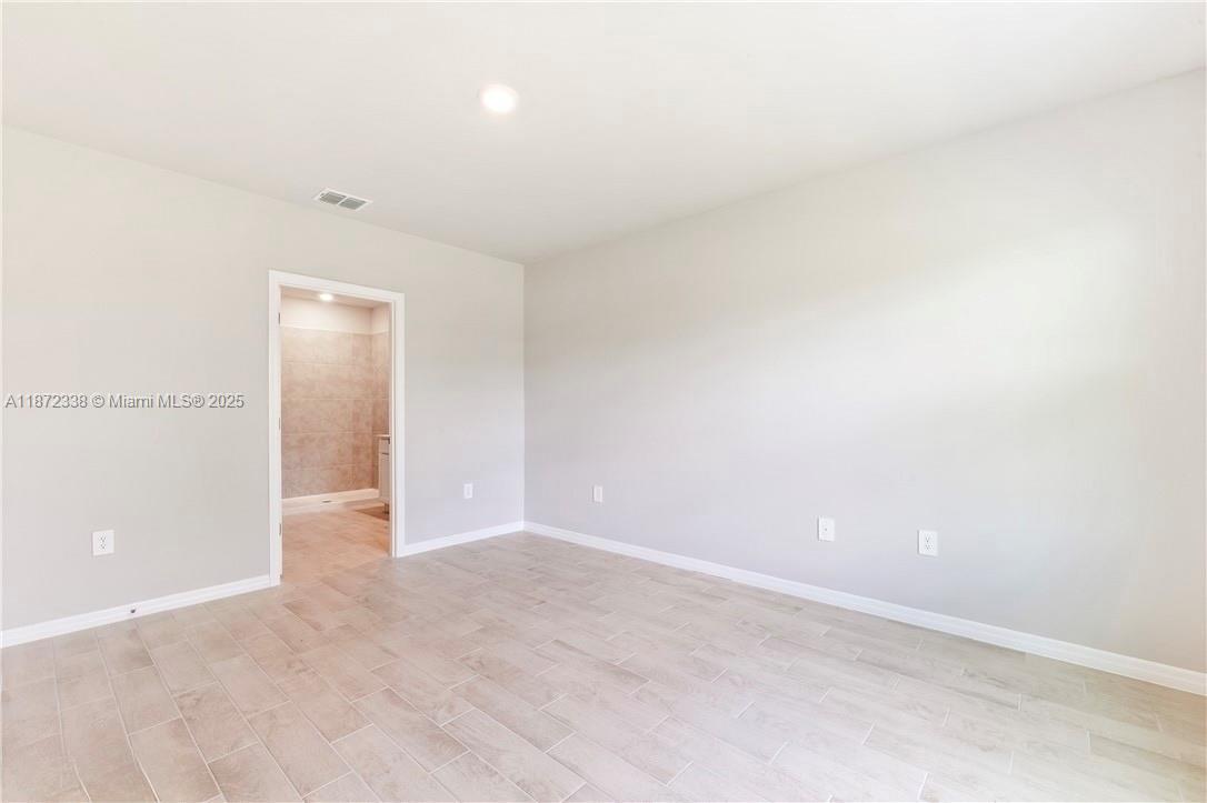 PORT LABELLE - Residential Lease