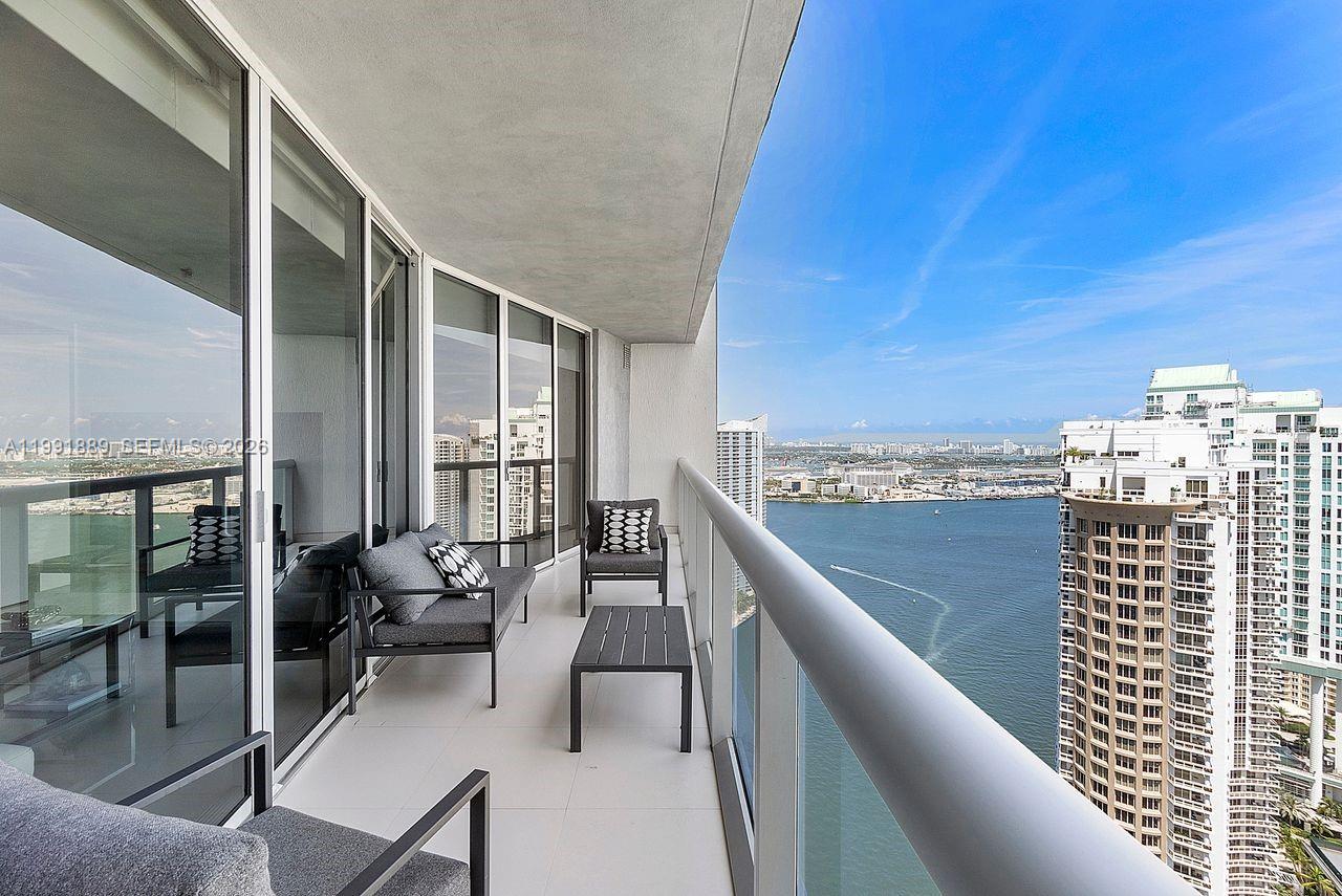 ICONBRICKELL CONDO NO 1 - Residential