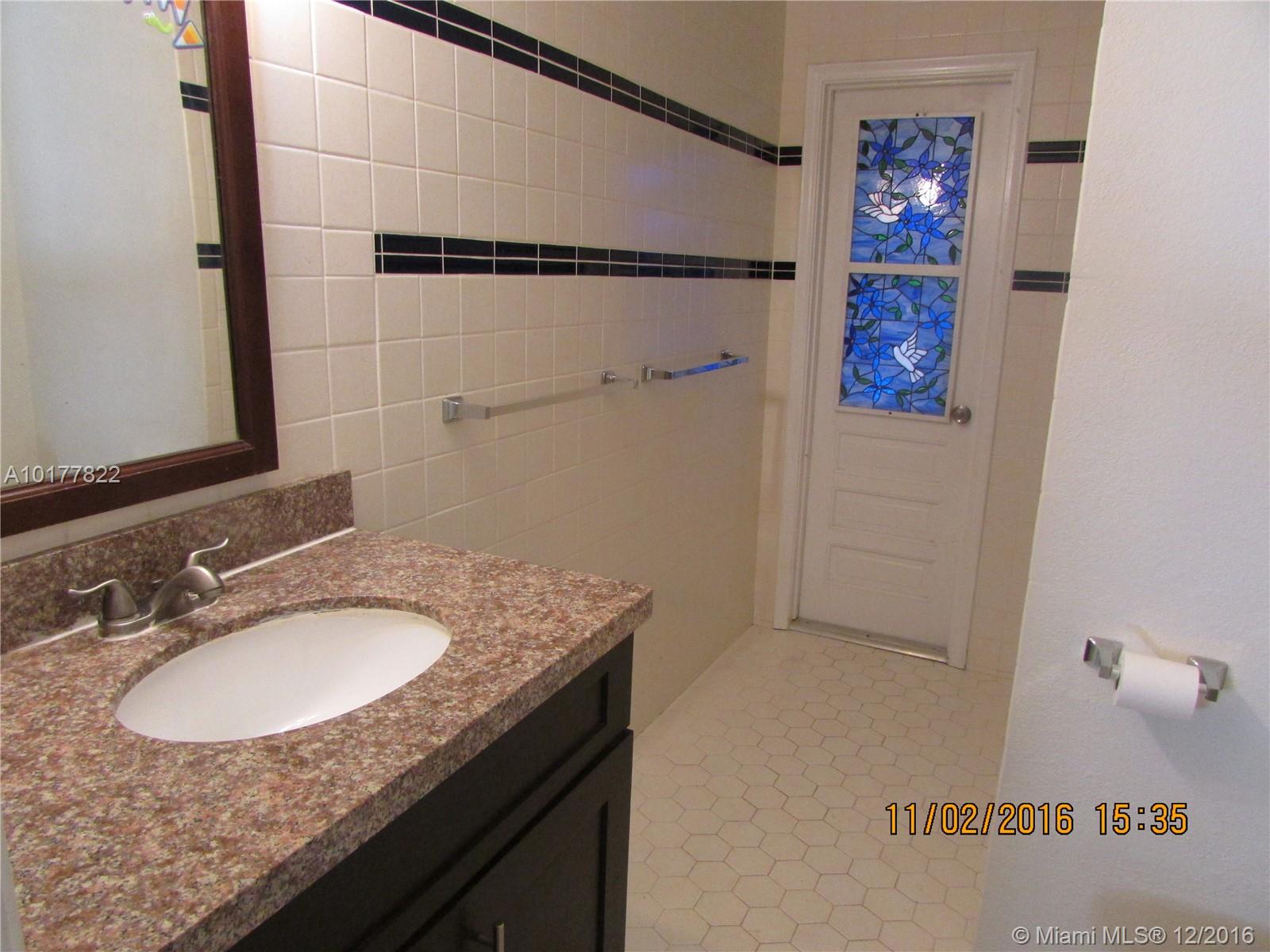 Westchester 72-43 B - Residential